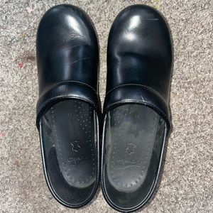 Black danskos (39)